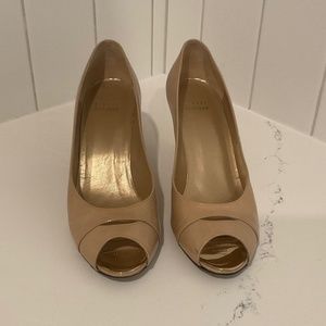 Stuart weitzman nude pump